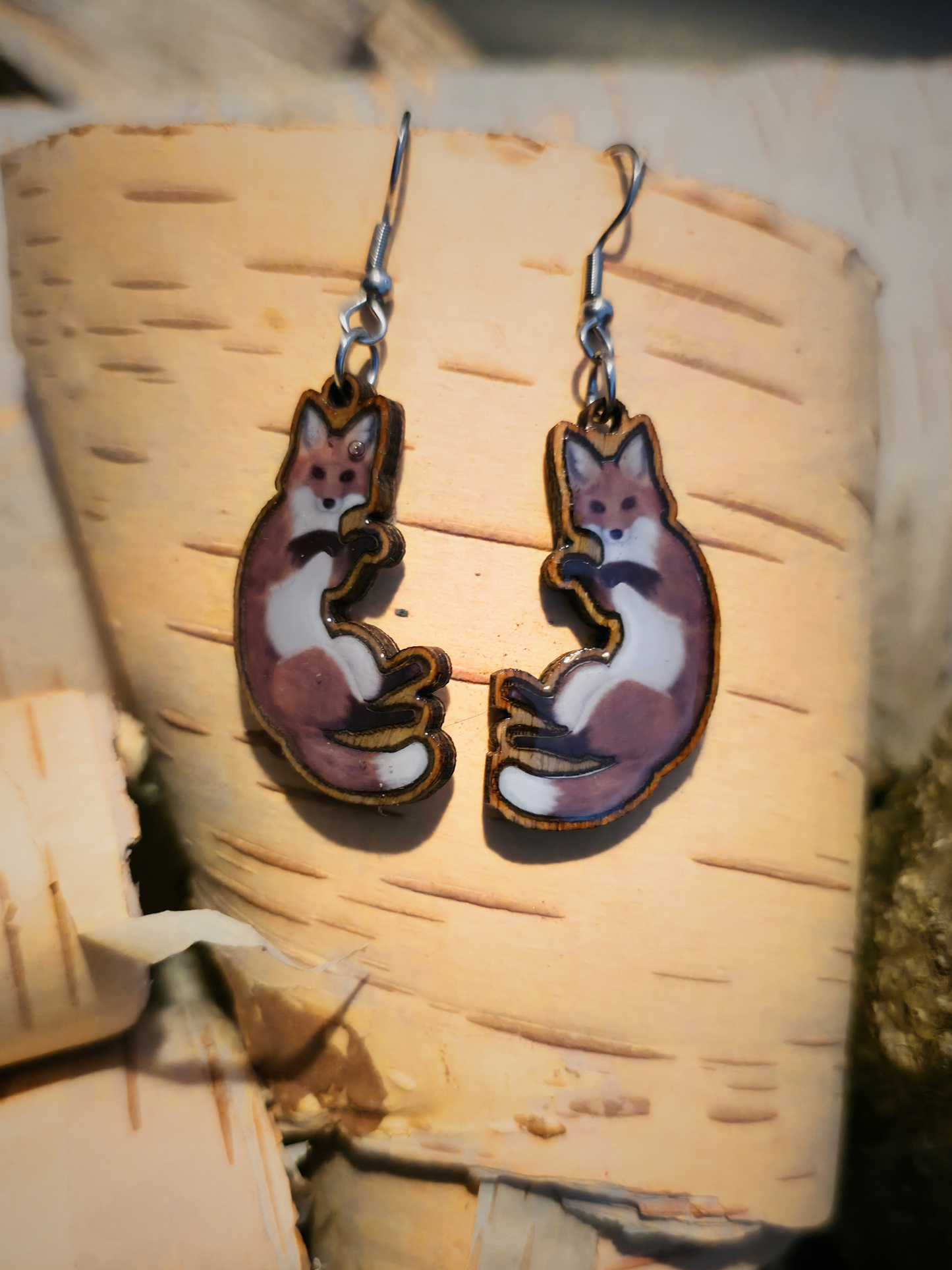 Kettu-korvakorut 2.0 (koivu&epoksi)