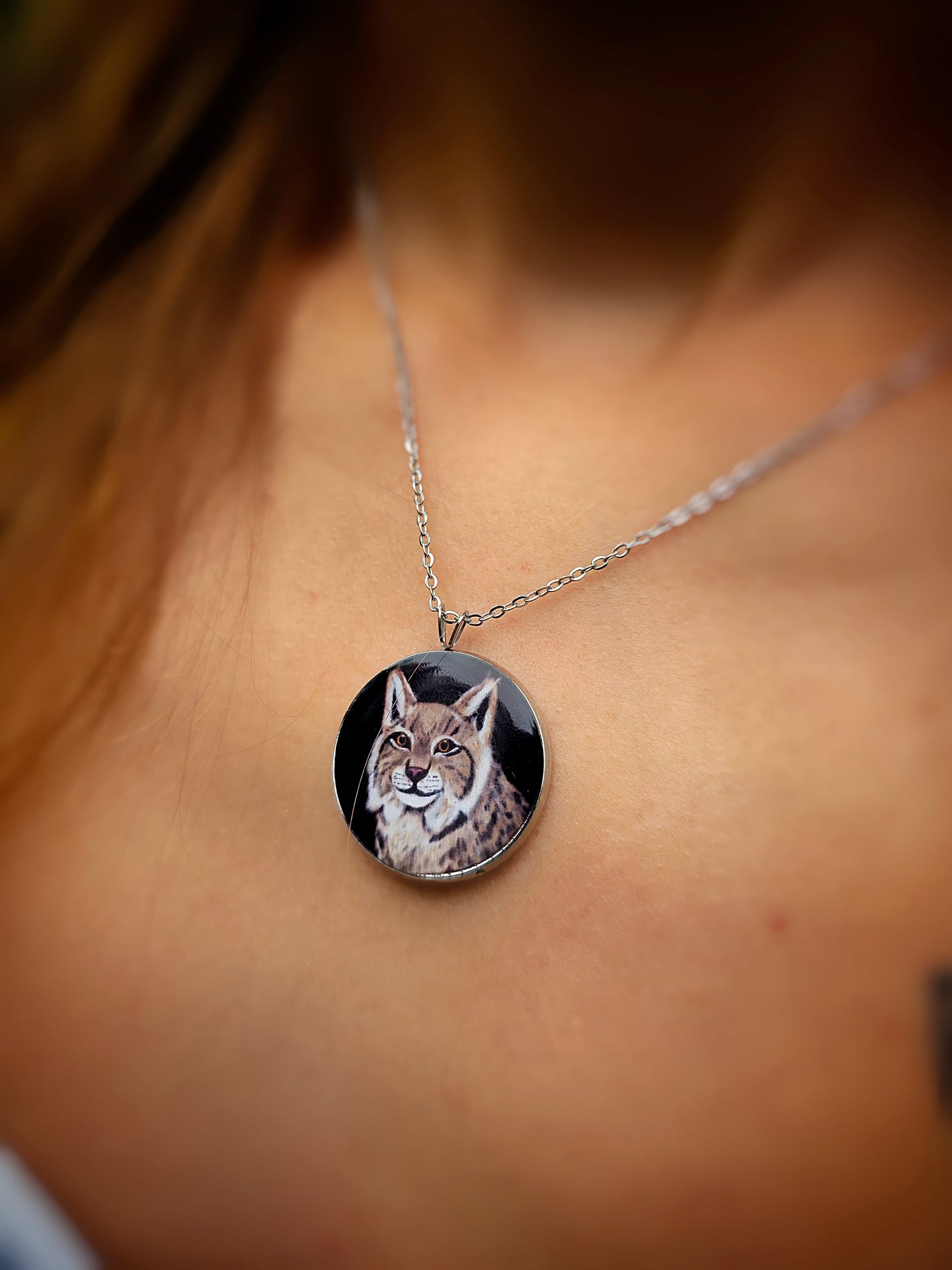 Ilves-kaulakoru (epoksi) Vioris - käsintehdyt korut ja tuotteet