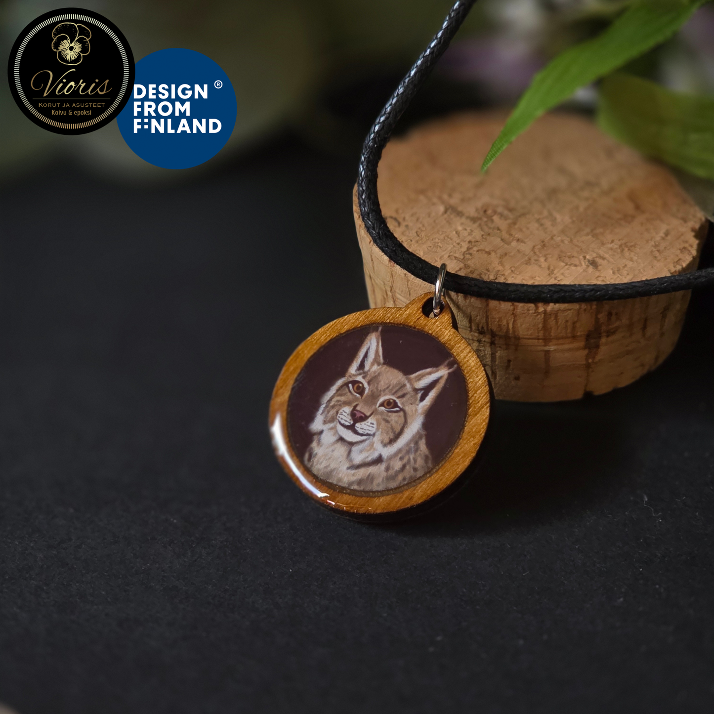 Kaulakoru - Ilves suomalaista koivua ja epoksia