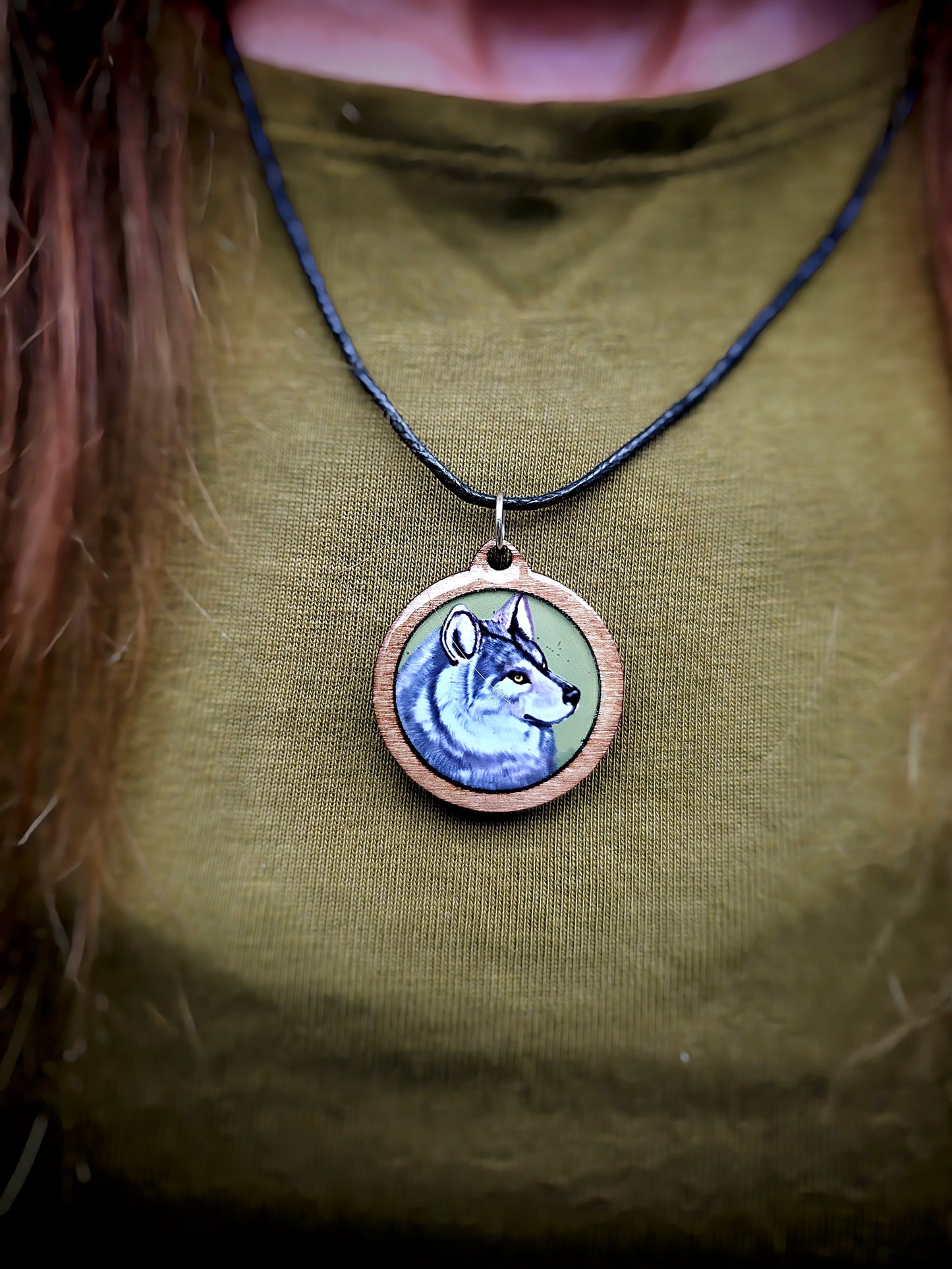 Susi-kaulakoru (puu&epoksi) Vioris - käsintehdyt korut ja tuotteet