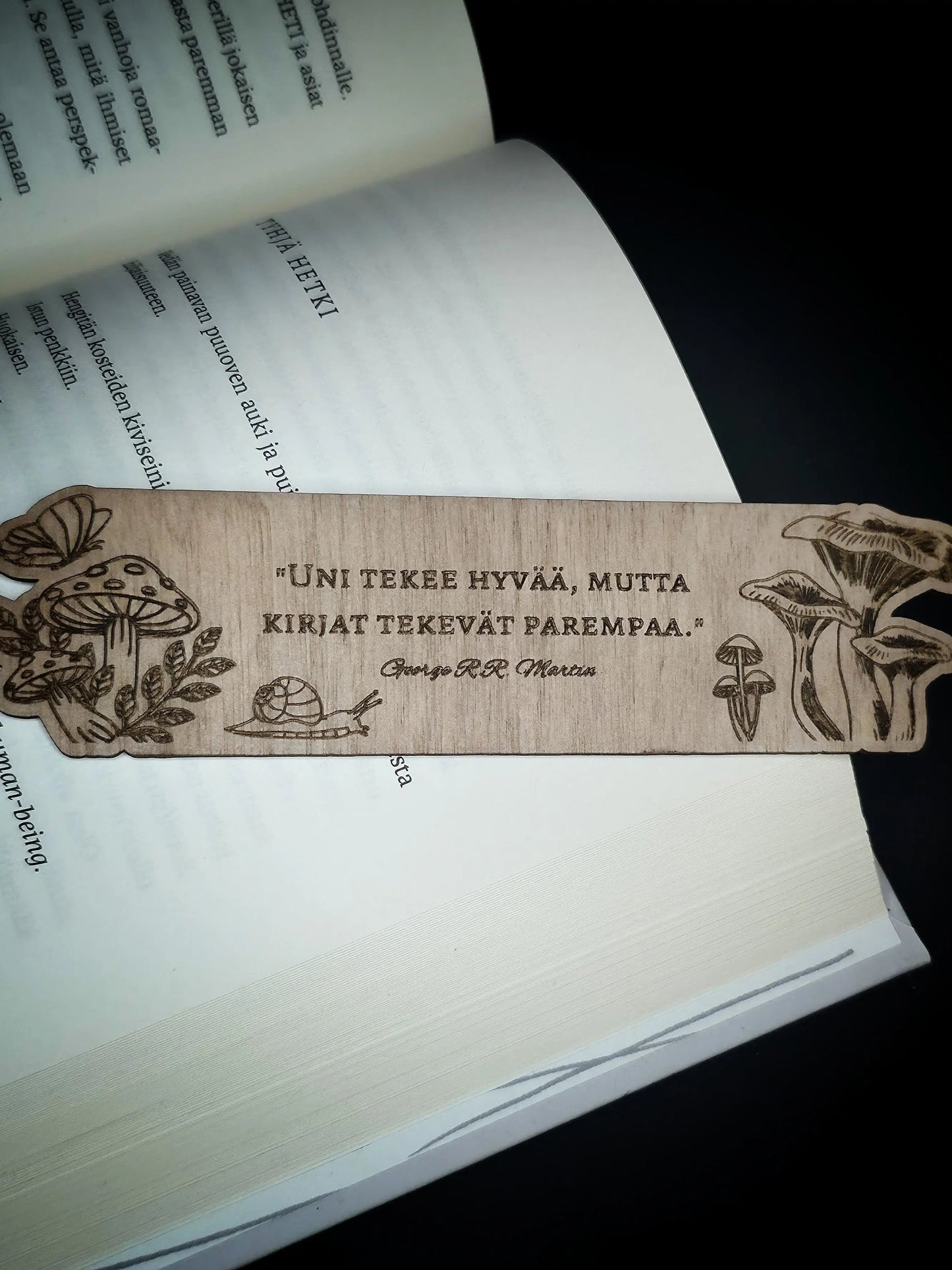 Kirjanmerkki - Metsä Vioris - käsintehdyt korut ja tuotteet